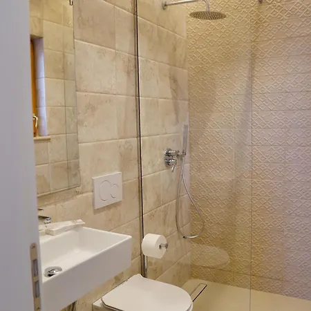 Hortus 4* Τίρανα